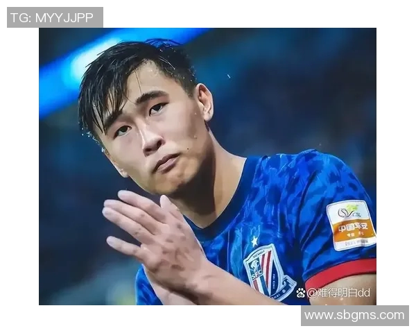 足球巨星常见受伤方式盘点与运动场上高发伤病解析