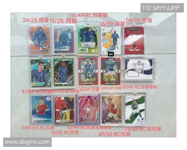 足球球星卡蓝卡的作用与价值解析，揭秘其在收藏与游戏中的重要性